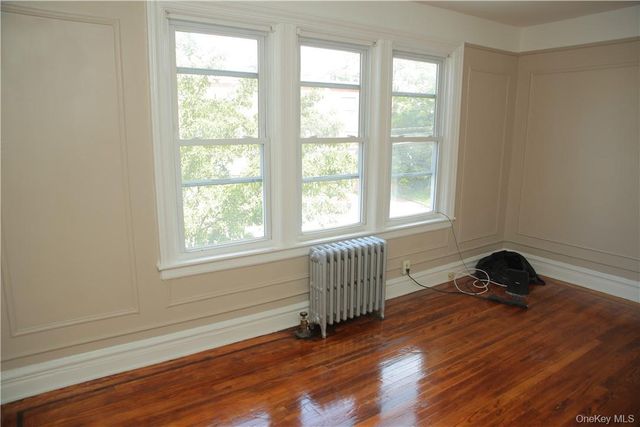 4457 Mundy Lane, Bronx, NY 10466