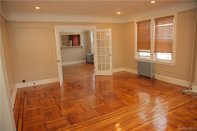 4457 Mundy Lane, Bronx, NY 10466