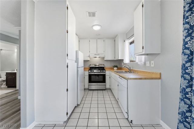 251 Meyers Avenue, Henderson, NV 89015