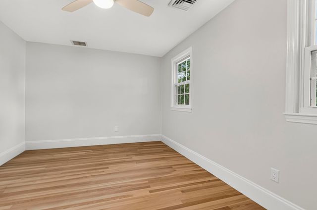 91 Carolan Avenue, Hampton, NH 03842