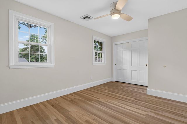91 Carolan Avenue, Hampton, NH 03842