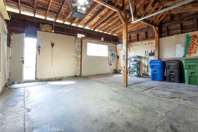13158 Carl, Pacoima, CA 91331