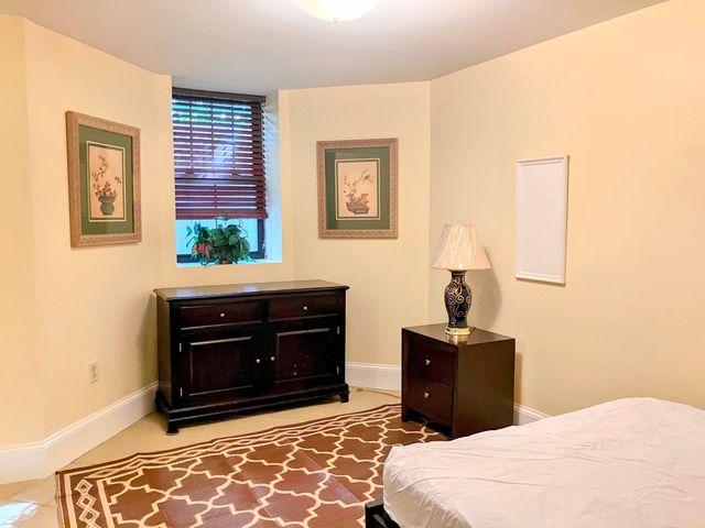 366 Walnut Ave G, Boston, MA 02119