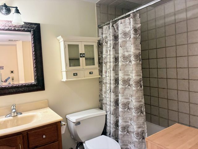 366 Walnut Ave G, Boston, MA 02119