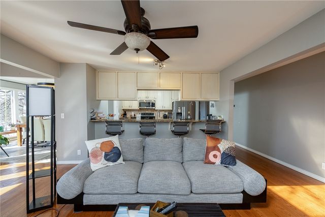 585 N Rockcliff Road, Fayetteville, AR 72701