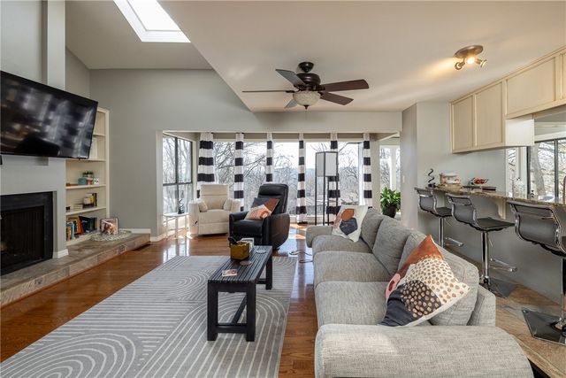 585 N Rockcliff Road, Fayetteville, AR 72701