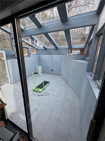 585 N Rockcliff Road, Fayetteville, AR 72701