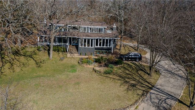 585 N Rockcliff Road, Fayetteville, AR 72701