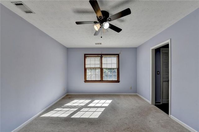 3486 Starwood Trail SW, Lilburn, GA 30047