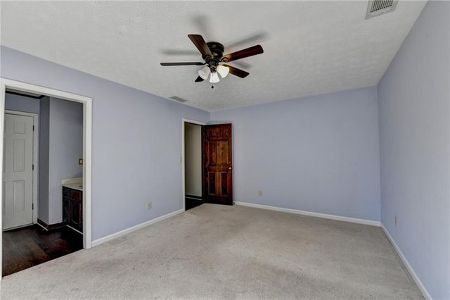 3486 Starwood Trail SW, Lilburn, GA 30047