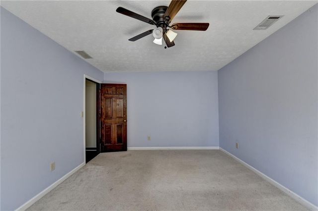 3486 Starwood Trail SW, Lilburn, GA 30047