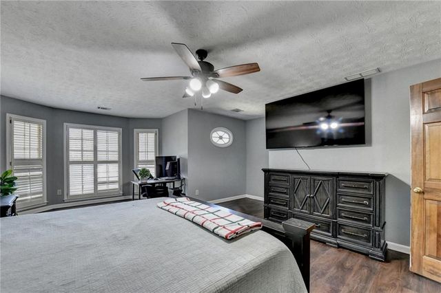 3486 Starwood Trail SW, Lilburn, GA 30047