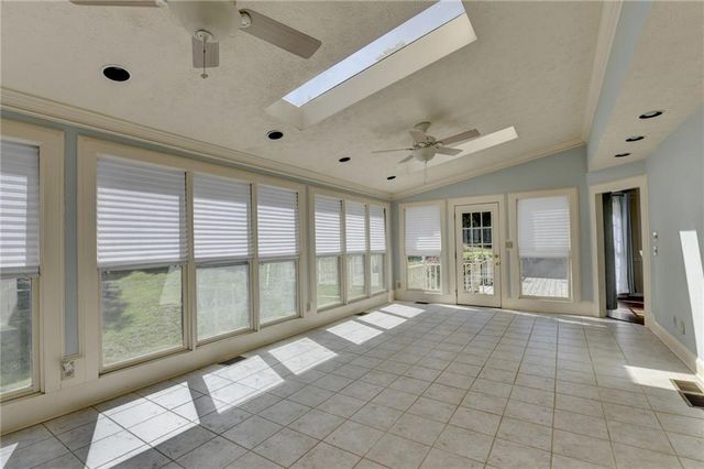 3486 Starwood Trail SW, Lilburn, GA 30047