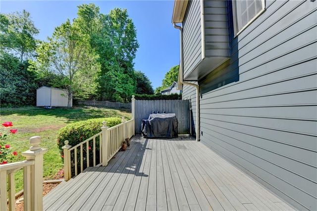 3486 Starwood Trail SW, Lilburn, GA 30047