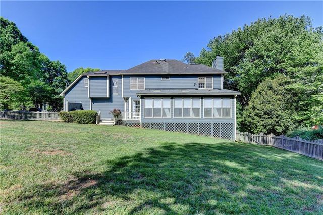 3486 Starwood Trail SW, Lilburn, GA 30047