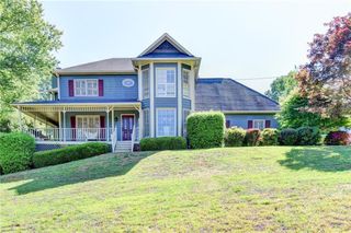 3486 Starwood Trail SW, Lilburn, GA 30047