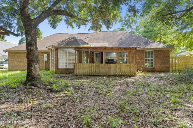 7020 Red Bud Lane, Ocean Springs, MS 39564