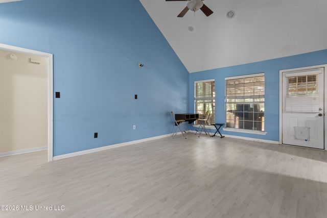 7020 Red Bud Lane, Ocean Springs, MS 39564