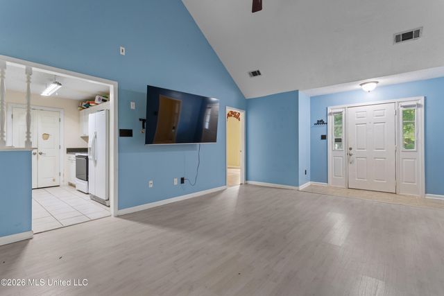 7020 Red Bud Lane, Ocean Springs, MS 39564