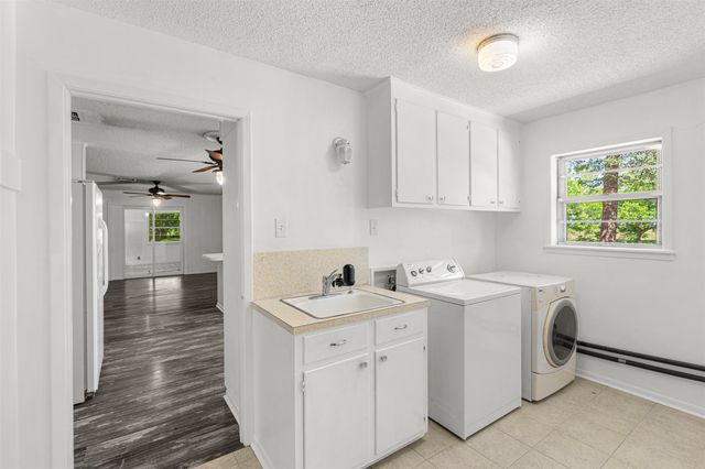 815 N Wright Avenue, Kerens, TX 75144