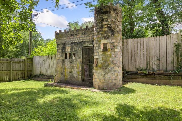 610 S Clifford Street, Harrison, AR 72601