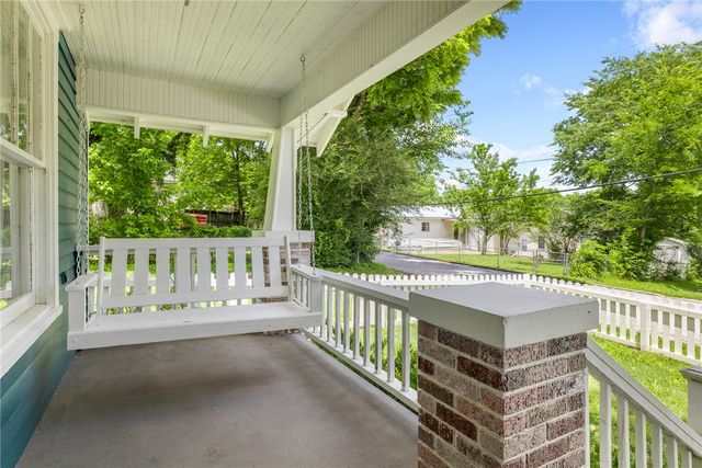 610 S Clifford Street, Harrison, AR 72601