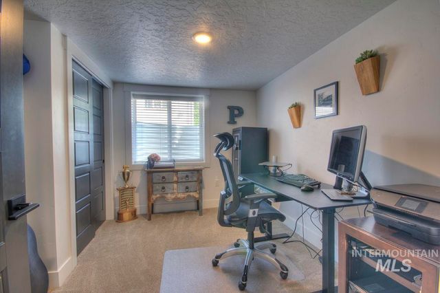 1501 S Hervey St, Boise, ID 83705