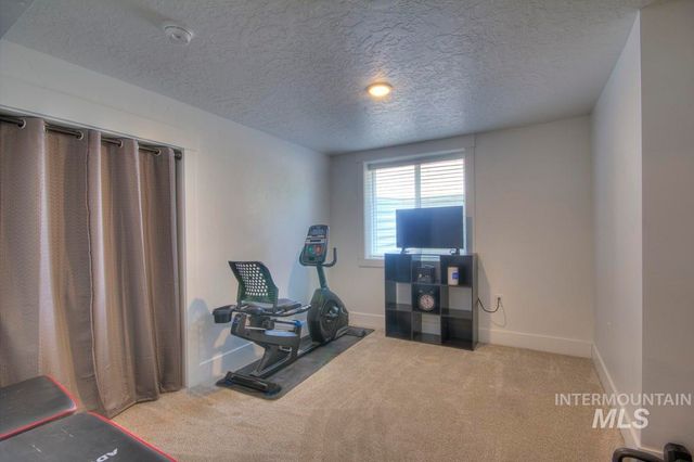 1501 S Hervey St, Boise, ID 83705