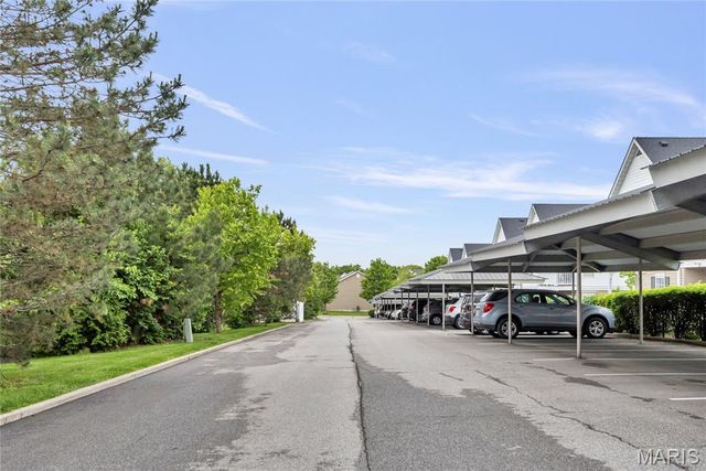 4302 Spring Creek Lane, O'fallon, MO 63368