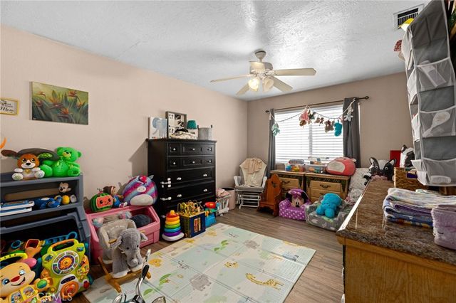 30841 Long Point, Canyon Lake, CA 92587