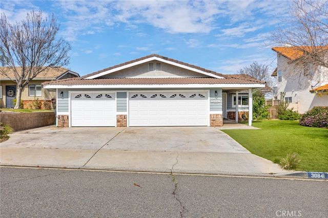 30841 Long Point, Canyon Lake, CA 92587