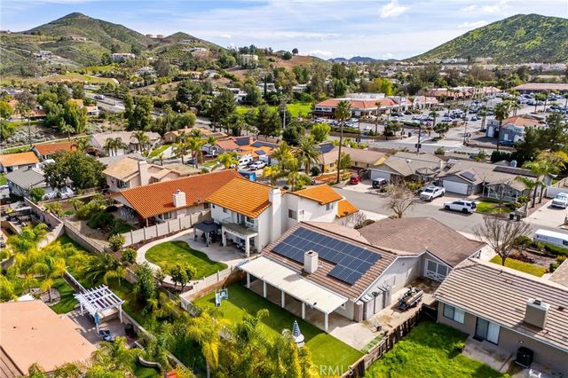 30841 Long Point, Canyon Lake, CA 92587