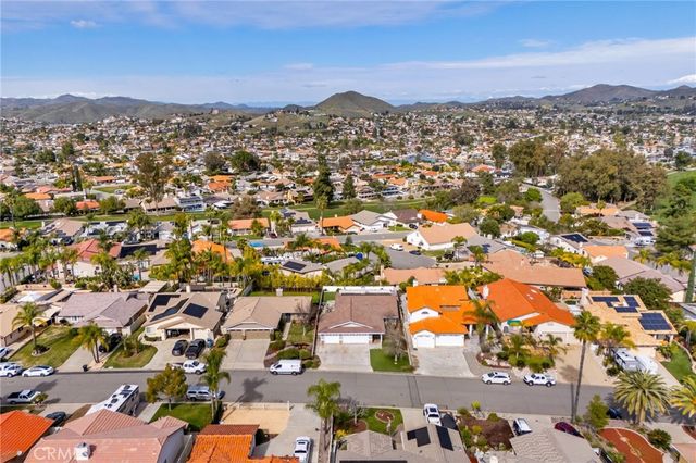 30841 Long Point, Canyon Lake, CA 92587