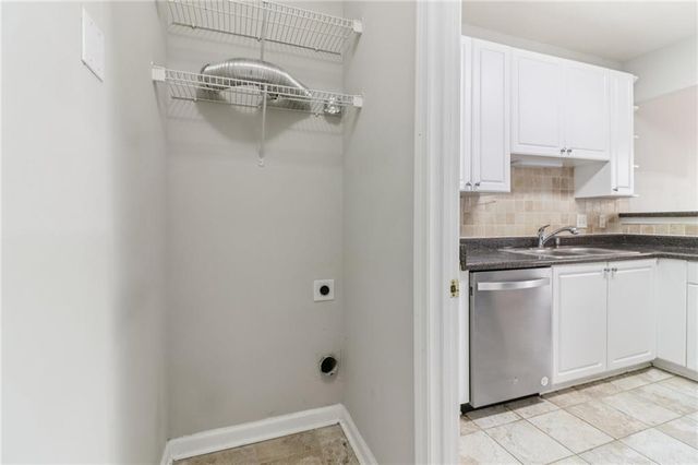 5112 Woodland Lane, Alpharetta, GA 30009