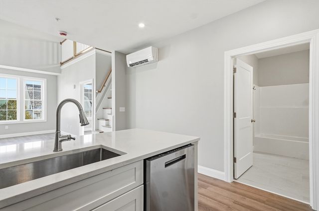 8 Vine Street 5, Haverhill, MA 01830