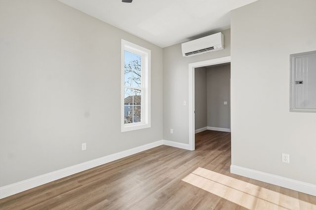 8 Vine Street 5, Haverhill, MA 01830