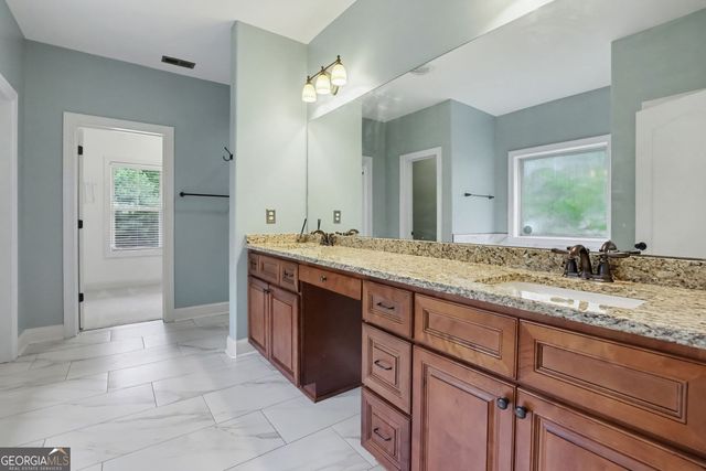 211 Dakotahs Bend, Newnan, GA 30263