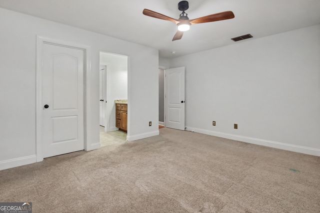 211 Dakotahs Bend, Newnan, GA 30263
