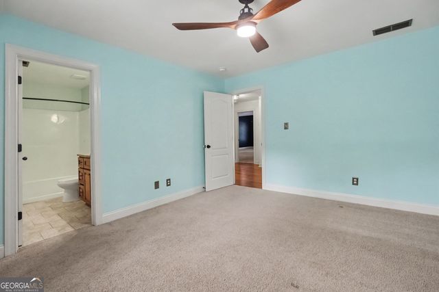 211 Dakotahs Bend, Newnan, GA 30263