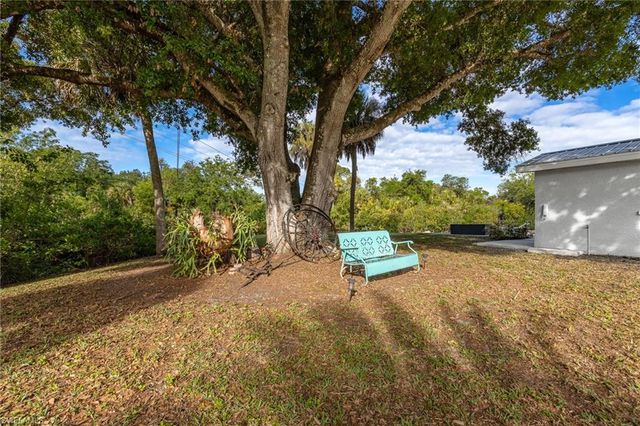 17041 E Lake DR, North Fort Myers, FL 33917