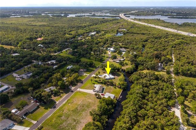 17041 E Lake DR, North Fort Myers, FL 33917