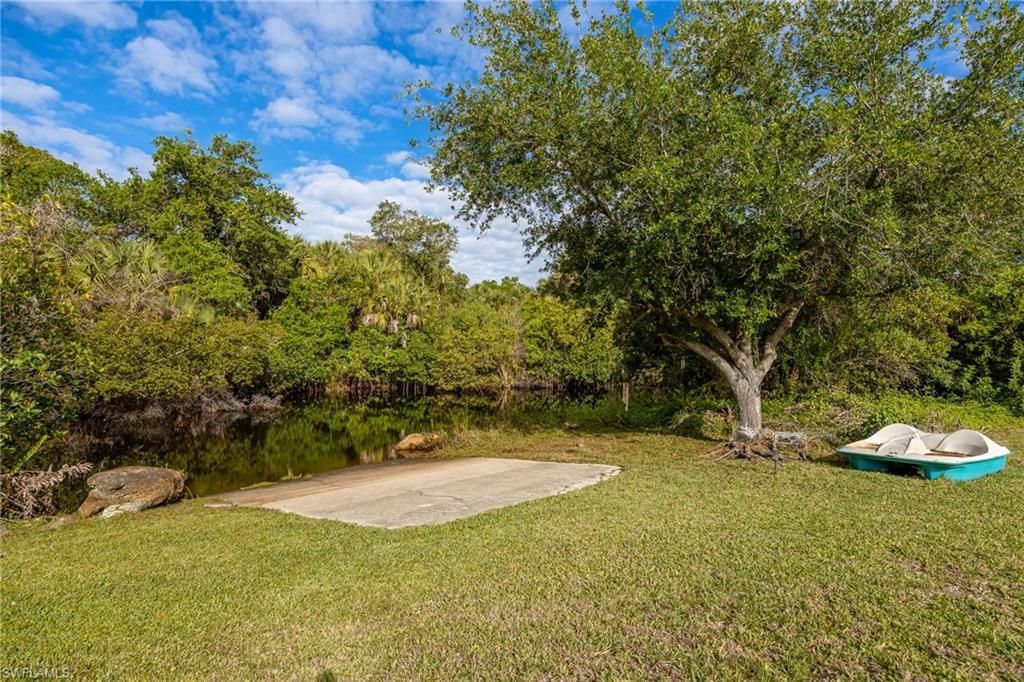 17041 E Lake DR, NORTH FORT MYERS, FL 33917 — photo 3