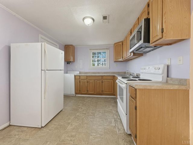 10368 Spring Mill Road, Concord, VA 24538