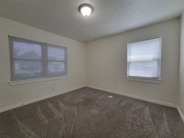 620 Lacewood Drive, Dallas, TX 75224