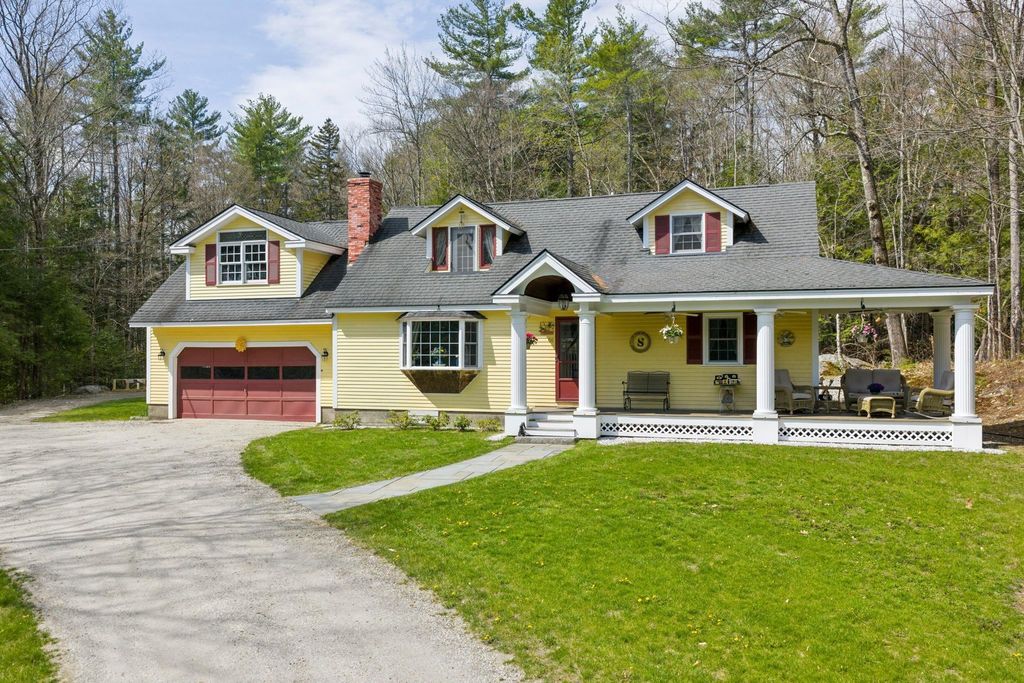 66 Sparrowhawk Road, New London, NH 03257