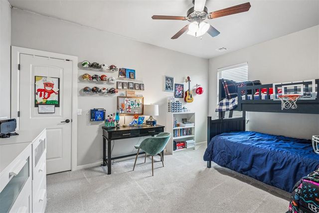 620 NW 187th Court, Edmond, OK 73012