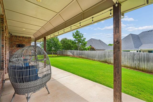 620 NW 187th Court, Edmond, OK 73012