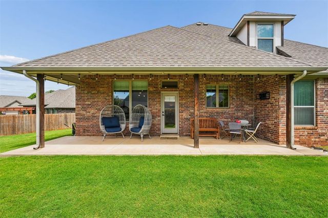 620 NW 187th Court, Edmond, OK 73012