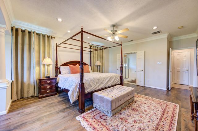 26226 Crosswood Trails Lane, Cypress, TX 77433
