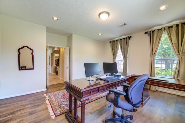 26226 Crosswood Trails Lane, Cypress, TX 77433
